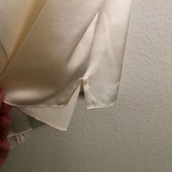 Talbots Cream Ruffle Sleeveless Silk Blouse 14P - Picture 5 of 7